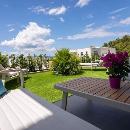 Apartmani Lara Baska Voda Ngoại thất bức ảnh