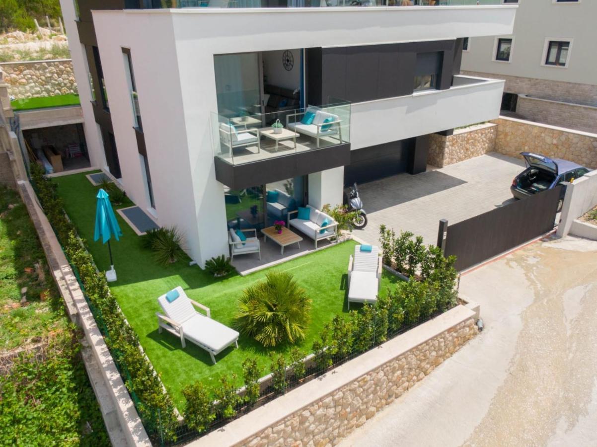 Apartmani Lara Baska Voda Ngoại thất bức ảnh