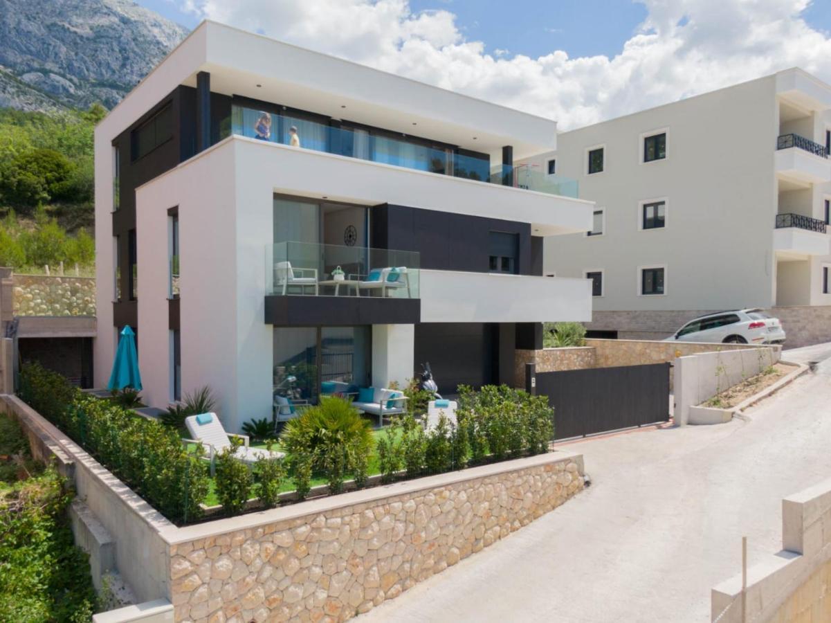 Apartmani Lara Baska Voda Ngoại thất bức ảnh