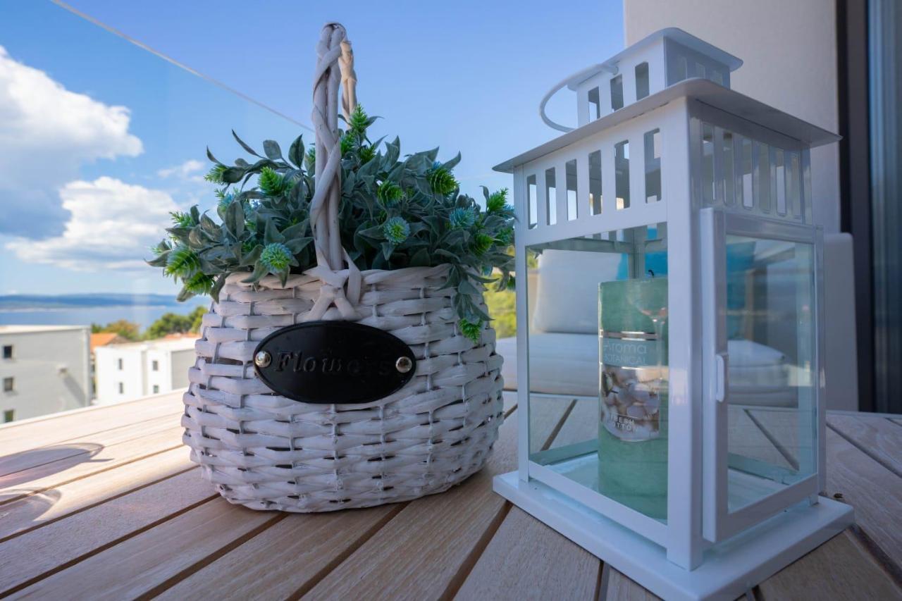 Apartmani Lara Baska Voda Ngoại thất bức ảnh